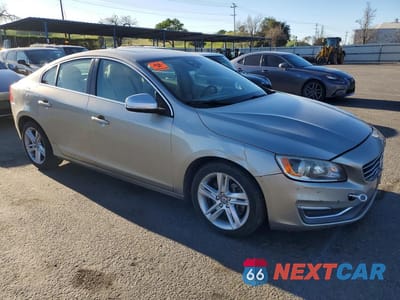 Czwarte zdjęcie samochodu z boku: 2014 VOLVO S60 T5 VIN:YV1612FS0E2298793 - miniatura