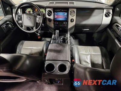 Zdjęcie 8 z 13 samochodu: 2012 FORD EXPEDITION EL XLT VIN:1FMJK1J52CEF17026 - miniatura