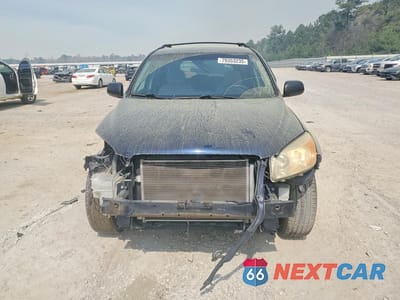 Piąte zdjęcie samochodu w środku: 2007 TOYOTA RAV4 BASE VIN:JTMBD33V576047196 - miniatura