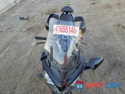 Piąte zdjęcie samochodu w środku: 2009 KAWASAKI ZG1400 B VIN:JKBZGNB159A010316 - miniatura