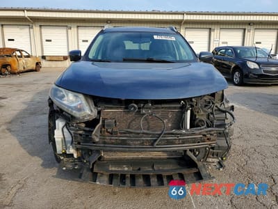 Piąte zdjęcie samochodu w środku: 2016 NISSAN ROGUE S VIN:5N1AT2MV5GC880694 - miniatura