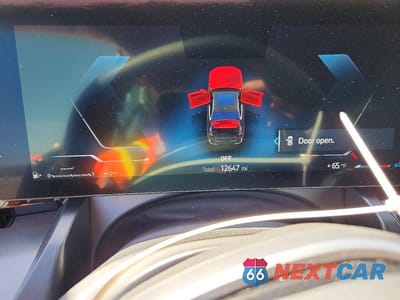 Zdjęcie 9 z 12 samochodu: 2024 BMW 530 XI VIN:WBA53FJ05RCT03945 - miniatura