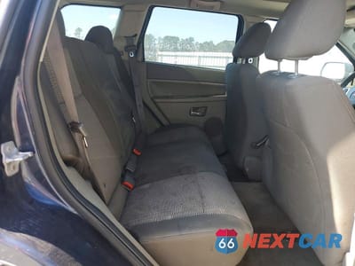 Zdjęcie 11 z 13 samochodu: 2009 JEEP GRAND CHEROKEE LAREDO VIN:1J8GS48K09C521598 - miniatura