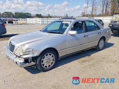 1998 MERCEDES-BENZ E 320 WDBJF65F5WA670342 - główne zdjęcie licytacji z USA - miniatura