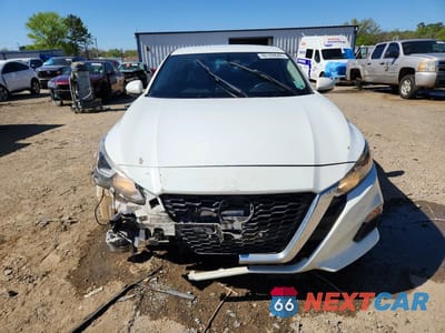 Piąte zdjęcie samochodu w środku: 2020 NISSAN ALTIMA 2.5 S VIN:1N4BL4BV7LN318484 - miniatura