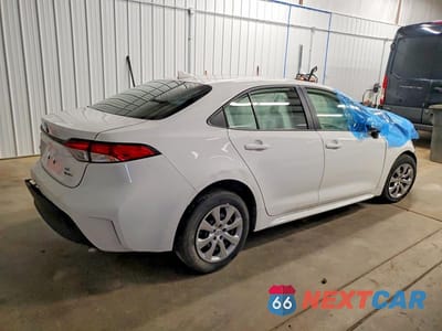 Trzecie zdjęcie samochodu z tyłu: 2025 TOYOTA COROLLA HYBRID LE VIN:JTDBCMFE0S3092786 - miniatura
