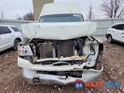 Piąte zdjęcie samochodu w środku: 2017 NISSAN NV 3500 HD SL VIN:1N6AF0LY1HN810172 - miniatura