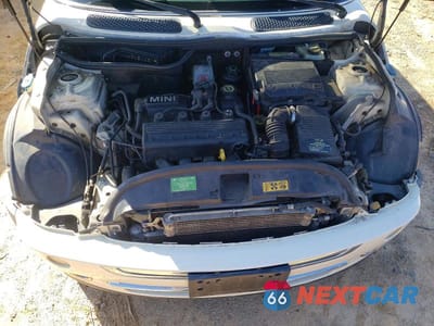 Zdjęcie 11 z 11 samochodu: 2005 MINI COOPER VIN:WMWRC33435TJ66305 - miniatura