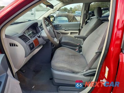 Zdjęcie 7 z 12 samochodu: 2008 CHRYSLER TOWN & COUNTRY LX VIN:2A8HR44H28R708549 - miniatura