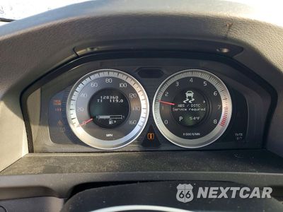 Zdjęcie 9 z 12 samochodu: 2013 VOLVO S60 T5 VIN:YV1612FH1D2170792 - miniatura