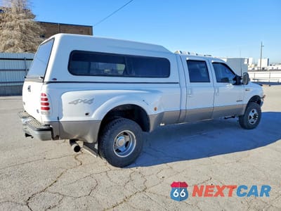 Trzecie zdjęcie samochodu z tyłu: 2000 FORD F350 SUPER DUTY VIN:1FTWW33F0YEE30068 - miniatura