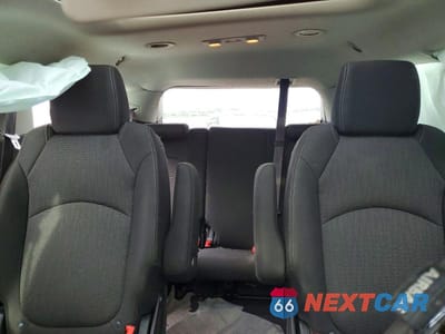 Zdjęcie 10 z 12 samochodu: 2013 CHEVROLET TRAVERSE LT VIN:1GNKVGKD6DJ148017 - miniatura