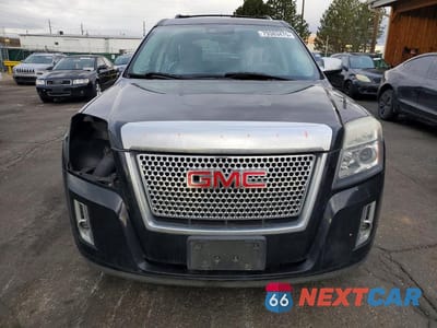 Piąte zdjęcie samochodu w środku: 2015 GMC TERRAIN DENALI VIN:2GKFLZE31F6363078 - miniatura