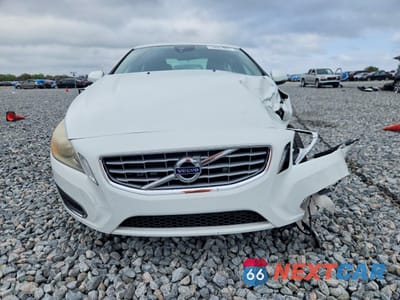 Piąte zdjęcie samochodu w środku: 2012 VOLVO S60 T5 VIN:YV1622FS2C2077819 - miniatura