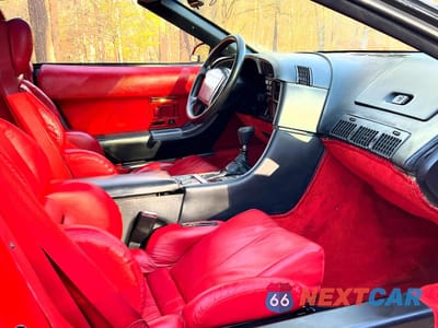 Piąte zdjęcie samochodu w środku: 1991 CHEVROLET CORVETTE ZR-1 VIN:1G1YZ23J1M5800588 - miniatura