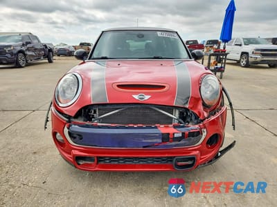 Piąte zdjęcie samochodu w środku: 2015 MINI COOPER S VIN:WMWXP7C50F2A40232 - miniatura