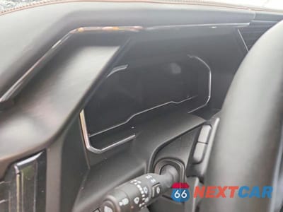 Zdjęcie 9 z 13 samochodu: 2024 GMC SIERRA K1500 AT4 VIN:1GTUUEEL1RZ282521 - miniatura