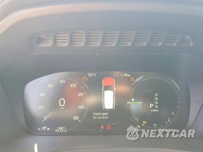 Zdjęcie 9 z 13 samochodu: 2016 VOLVO XC90 T8 VIN:YV4BC0PL6G1034283 - miniatura