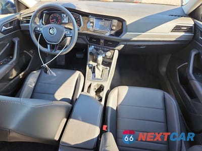 Zdjęcie 8 z 12 samochodu: 2021 VOLKSWAGEN JETTA S VIN:3VWC57BU7MM095535 - miniatura