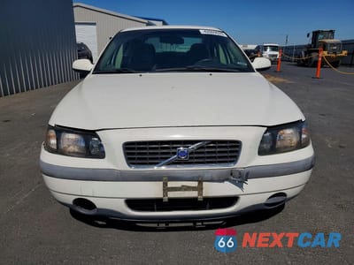 Piąte zdjęcie samochodu w środku: 2002 VOLVO S60 VIN:YV1RS61R822122012 - miniatura