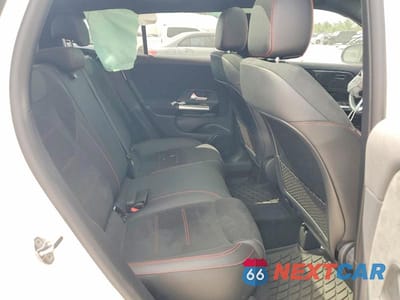 Zdjęcie 11 z 13 samochodu: 2022 MERCEDES-BENZ GLA 250 4MATIC VIN:W1N4N4HB3NJ409202 - miniatura