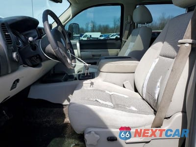 Zdjęcie 7 z 11 samochodu: 2007 CHEVROLET SILVERADO LT FLATBED TRUCK VIN:1GCHK23K27F528457 - miniatura