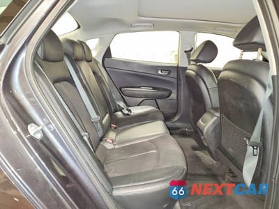 Zdjęcie 10 z 12 samochodu: 2019 KIA OPTIMA S VIN:5XXGT4L31KG302983 - miniatura