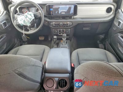 Zdjęcie 8 z 13 samochodu: 2025 JEEP GLADIATOR SPORT VIN:1C6PJTAG9SL511725 - miniatura