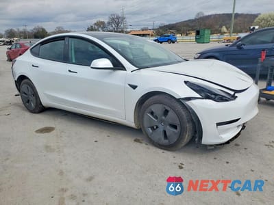Czwarte zdjęcie samochodu z boku: 2021 TESLA MODEL 3 VIN:5YJ3E1EB4MF872851 - miniatura