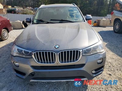 Piąte zdjęcie samochodu w środku: 2017 BMW X3 XDRIVE28I VIN:5UXWX9C50H0T06367 - miniatura