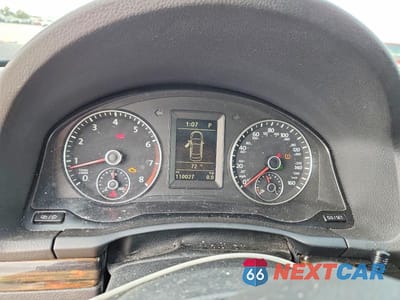 Zdjęcie 9 z 12 samochodu: 2013 VOLKSWAGEN EOS LUX VIN:WVWFW8AH0DV004439 - miniatura