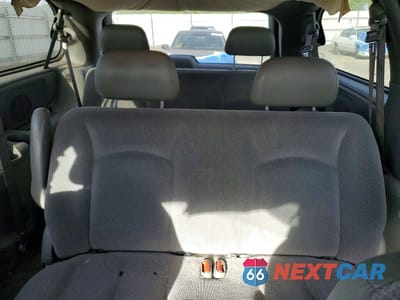 Zdjęcie 10 z 13 samochodu: 2005 DODGE GRAND CARAVAN SE VIN:2D4GP24RX5R111637 - miniatura