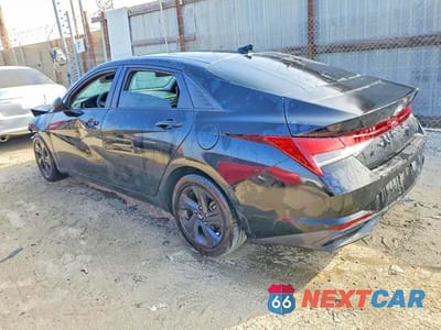 Drugie zdjęcie samochodu z przodu: 2021 HYUNDAI ELANTRA SEL VIN:KMHLM4AG2MU140906 - miniatura
