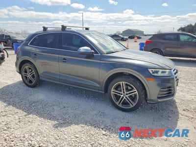 Czwarte zdjęcie samochodu z boku: 2018 AUDI SQ5 PREMIUM PLUS VIN:WA1A4AFY7J2045349 - miniatura