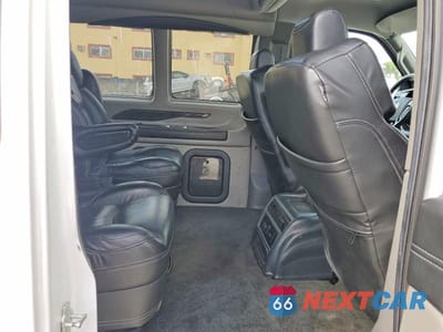 Zdjęcie 11 z 12 samochodu: 2022 CHEVROLET EXPRESS G2500 VIN:1GCWGAF77N1280629 - miniatura