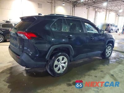Trzecie zdjęcie samochodu z tyłu: 2019 TOYOTA RAV4 LE VIN:2T3G1RFV6KW031108 - miniatura