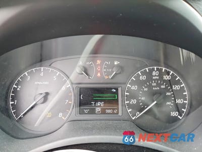 Zdjęcie 9 z 12 samochodu: 2017 NISSAN SENTRA S VIN:3N1AB7AP9HY395335 - miniatura