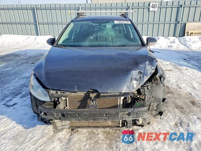 Piąte zdjęcie samochodu w środku: 2017 VOLKSWAGEN GOLF 1.8 TSI WAGON VIN:3VWC17AU9HM506341 - miniatura