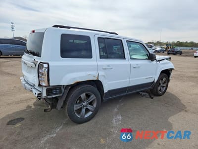 Trzecie zdjęcie samochodu z tyłu: 2015 JEEP PATRIOT LATITUDE VIN:1C4NJRFB9FD143496 - miniatura