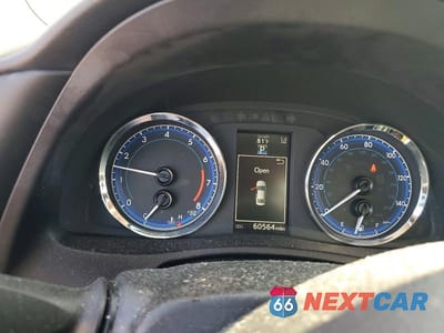 Zdjęcie 9 z 11 samochodu: 2017 TOYOTA COROLLA XSE VIN:5YFBURHE6HP706506 - miniatura