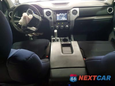 Zdjęcie 8 z 11 samochodu: 2016 TOYOTA TUNDRA SR5 VIN:5TFDY5F11GX506686 - miniatura