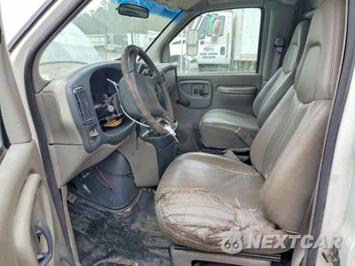 Zdjęcie 7 z 14 samochodu: 2000 CHEVROLET EXPRESS G3500 DELIVERY TRUCK VIN:1GBHG31R4Y1162642 - miniatura