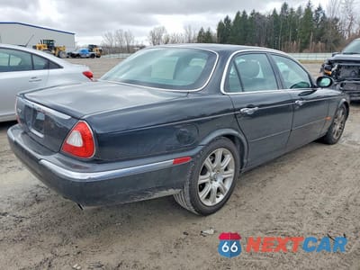 Trzecie zdjęcie samochodu z tyłu: 2004 JAGUAR XJ8 VIN:SAJWA71C24SG29783 - miniatura