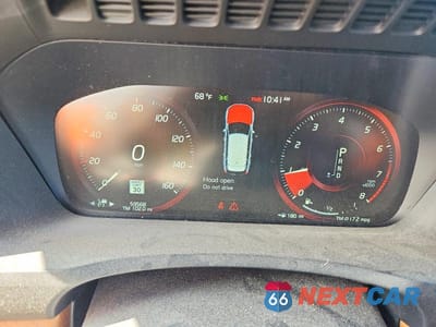 Zdjęcie 9 z 13 samochodu: 2019 VOLVO XC90 T6 INSCRIPTION VIN:YV4A22PL0K1433578 - miniatura