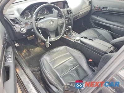 Zdjęcie 8 z 12 samochodu: 2010 MERCEDES-BENZ E 550 VIN:WDDKJ7CB3AF036328 - miniatura