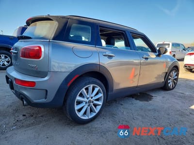 Trzecie zdjęcie samochodu z tyłu: 2017 MINI COOPER S CLUBMAN ALL4 VIN:WMWLU5C37H2E83801 - miniatura