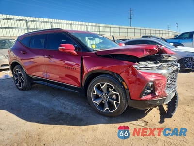 Czwarte zdjęcie samochodu z boku: 2019 CHEVROLET BLAZER RS VIN:3GNKBJRS5KS590146 - miniatura
