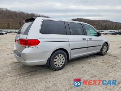 Trzecie zdjęcie samochodu z tyłu: 2010 HONDA ODYSSEY LX VIN:5FNRL3H22AB015706 - miniatura