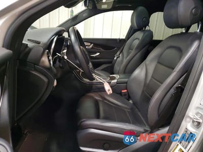 Zdjęcie 7 z 13 samochodu: 2020 MERCEDES-BENZ GLC 350E VIN:W1N0G5DB4LF776470 - miniatura