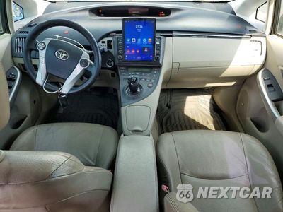Zdjęcie 8 z 11 samochodu: 2010 TOYOTA PRIUS IV VIN:JTDKN3DU0A0062279 - miniatura